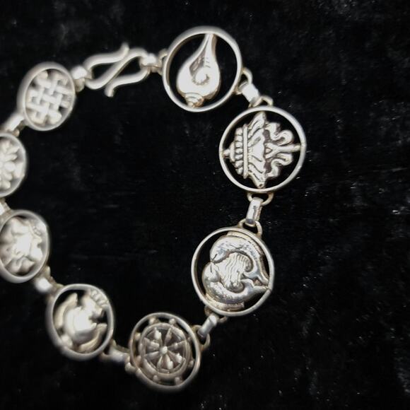 925 Sterling silver Symbols of Good Fortune Bracelet 7.5" - Picture 4 of 7